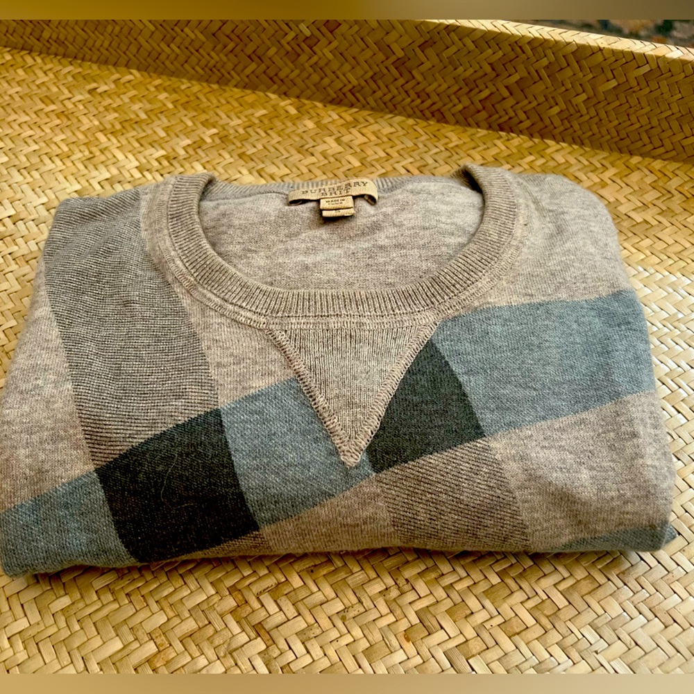 Burberry Men’s Cashmere Sweater - Size Small